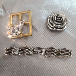 Elegant Silver and Gold Jewelry Set Pendant, Brosch. Bracelet